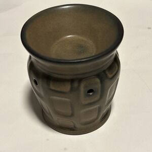 Scentsy "Strata" Portable Wall Plug-in Wax Warmer
